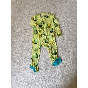 Posh Peanut Franco ruffled zippered footie